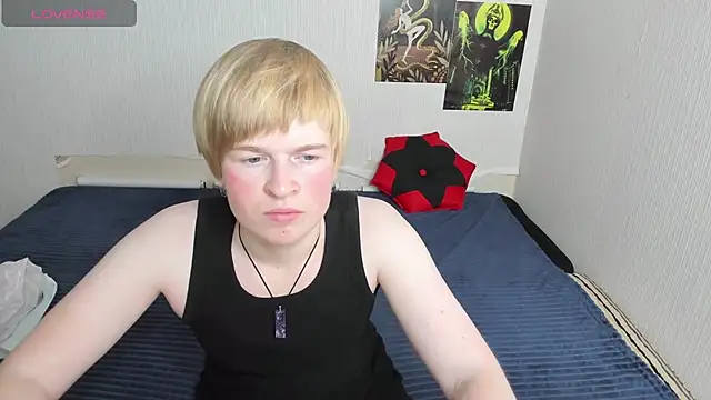 Cattie w  online show from 13, 11, 2025