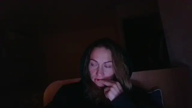 Snapshot of Thavione chatting on 31, 1, 2026 Thavione online show from 31, 1, 2026