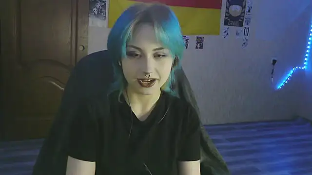 LeisaHopperstad online show from 13, 2, 2026