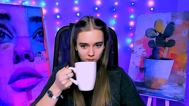 JuneWoods online show from 13, 2, 2026