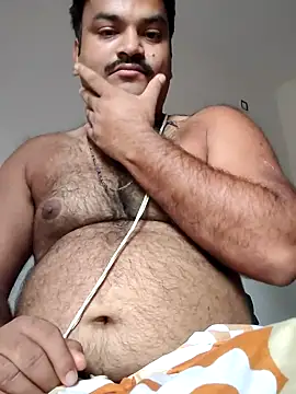 Snapshot of desiyouth94 chatting on 17, 10, 2025 desiyouth94 online show from 17, 10, 2025