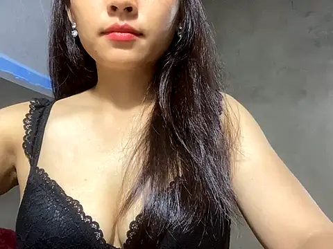 Snapshot of Penny39 chatting on 2, 10, 2025 Penny39 online show from 2, 10, 2025