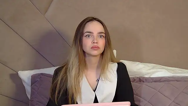 AnitaVenture online show from 17, 4, 2026