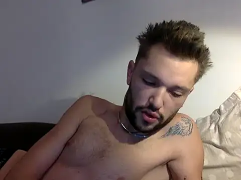 Snapshot of babykriss chatting on 7, 10, 2025 babykriss online show from 7, 10, 2025