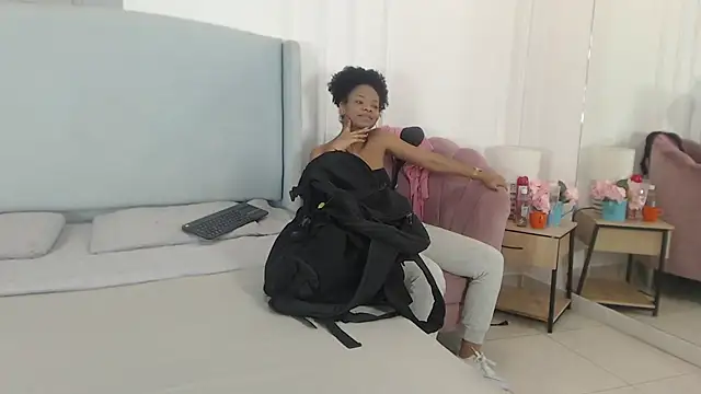 ChantalGarner online show from 5, 2, 2026