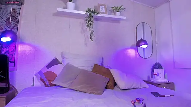 Violeta dh online show from 17, 12, 2025