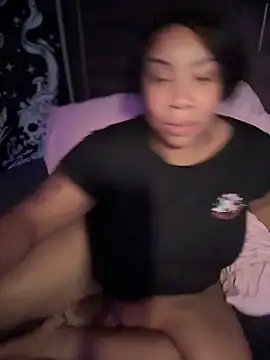 Snapshot of NeliaHexxen chatting on 5, 11, 2025 NeliaHexxen online show from 5, 11, 2025