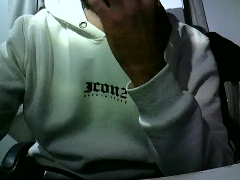 Snapshot of krerem chatting on 18, 12, 2025 krerem online show from 18, 12, 2025