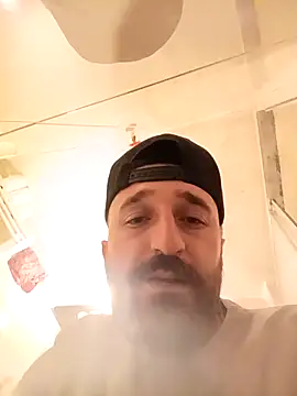 Snapshot of krerem chatting on 11, 2, 2026 krerem online show from 11, 2, 2026