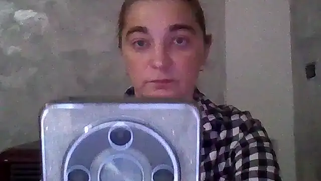 Snapshot of GoldenAngelMilf chatting on 14, 11, 2025 GoldenAngelMilf online show from 14, 11, 2025