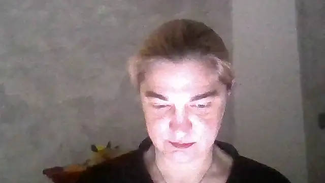 GoldenAngelMilf online show from 2, 4, 2026