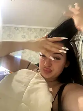 LoveMiQueen1 online show from 12, 10, 2025