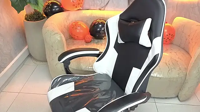 Snapshot of nathaly_tp chatting on 31, 10, 2025 nathaly tp online show from 31, 10, 2025