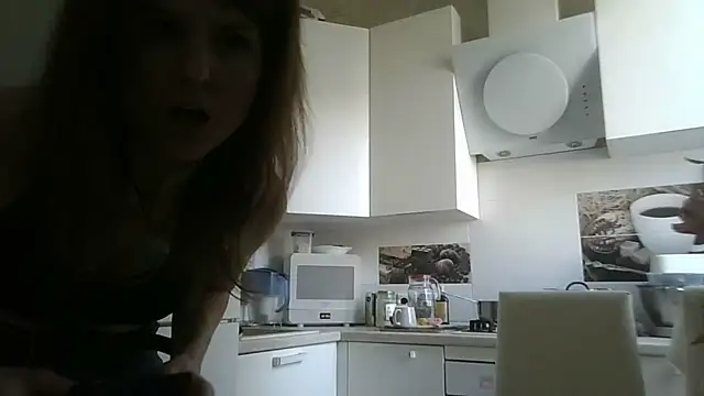 Arivonne online show from 18, 2, 2026