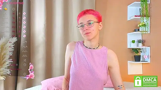 Sharlikiss online show from 28, 9, 2025