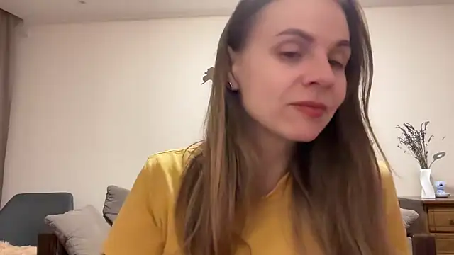 Snapshot of AnnieLove7722 chatting on 17, 10, 2025 AnnieLove7722 online show from 17, 10, 2025