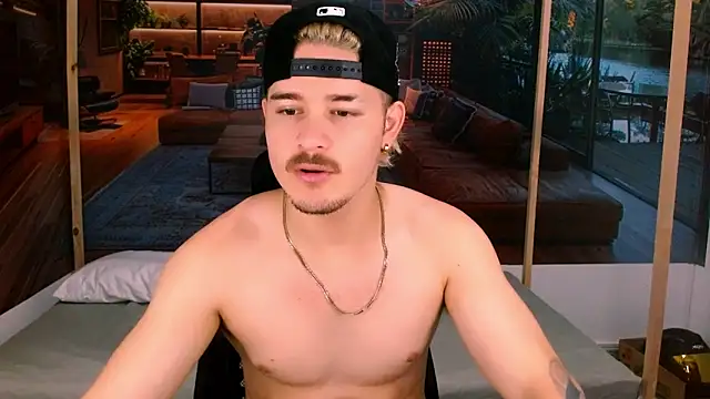 AlexPiersss online show from 30, 10, 2025