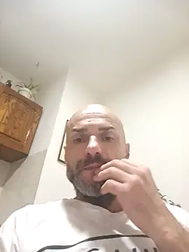 Snapshot of DvojicaSarajevo chatting on 19, 10, 2025 DvojicaSarajevo online show from 19, 10, 2025