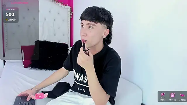 XaanderGrey online show from 1, 12, 2025