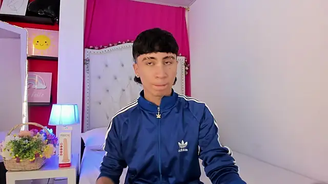 XaanderGrey online show from 2, 12, 2025