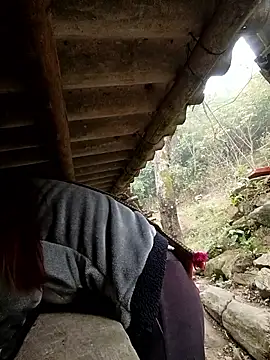 Snapshot of bree-zz chatting on 16, 12, 2025 bree-zz online show from 16, 12, 2025