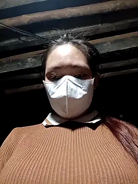 Snapshot of bree-zz chatting on 16, 12, 2025 bree-zz online show from 16, 12, 2025