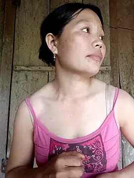 Snapshot of bree-zz chatting on 24, 3, 2026 bree-zz online show from 24, 3, 2026