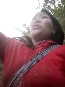 Snapshot of bree-zz chatting on 4, 4, 2026 bree-zz online show from 4, 4, 2026