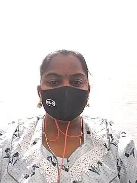 Snapshot of Tamil_Hot_Sindhu chatting on 3, 10, 2025 Tamil Hot Sindhu online show from 3, 10, 2025