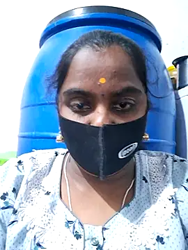 Snapshot of Tamil_Hot_Sindhu chatting on 23, 10, 2025 Tamil Hot Sindhu online show from 23, 10, 2025