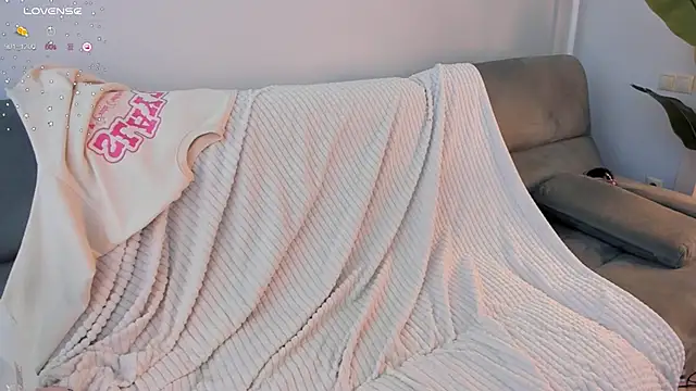 Eva Cheeky online show from 16, 10, 2025