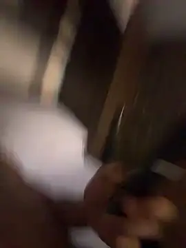 Snapshot of bbyexclussive chatting on 12, 11, 2025 bbyexclussive online show from 12, 11, 2025