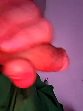 Snapshot of Nikbullx chatting on 27, 10, 2025 Nikbullx online show from 27, 10, 2025