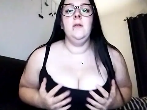 CuteLacexx online show from 16, 10, 2025