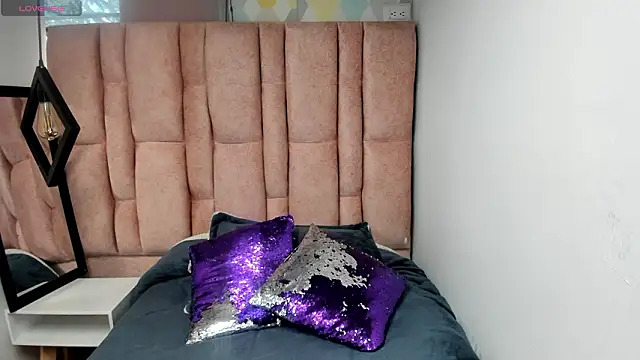 Snapshot of Issa_Milf__ chatting on 21, 2, 2026 Issa Milf online show from 21, 2, 2026