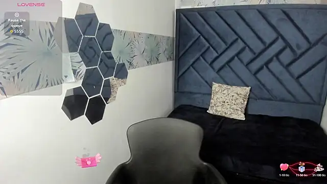 Valery More   online show from 13, 1, 2026