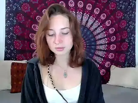 Snapshot of AdalynKiss chatting on 7, 7, 2026 AdalynKiss online show from 7, 7, 2026