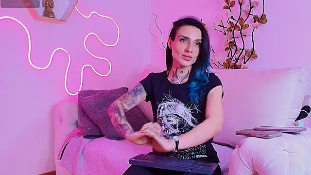 leblanc eva online show from 7, 10, 2025