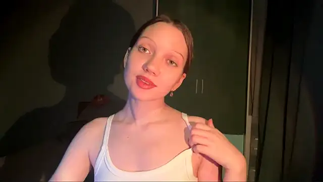 EmiIyKitty online show from 21, 11, 2025