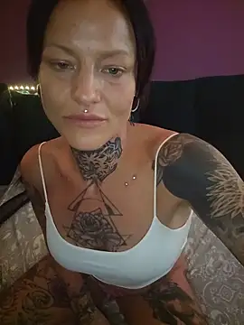 Snapshot of Peach420live chatting on 19, 6, 2026 Peach420live online show from 19, 6, 2026
