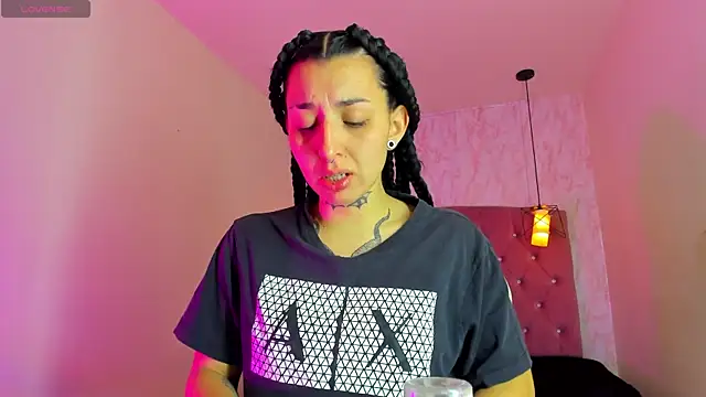 Iris  77 online show from 29, 11, 2025