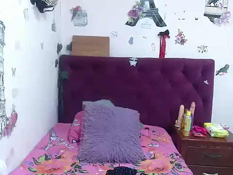 Snapshot of Cherrythx chatting on 3, 10, 2025 Cherrythx online show from 3, 10, 2025