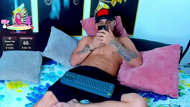 Snapshot of HotJake_hall chatting on 3, 10, 2025 HotJake hall online show from 3, 10, 2025