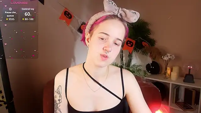 luna son online show from 23, 10, 2025