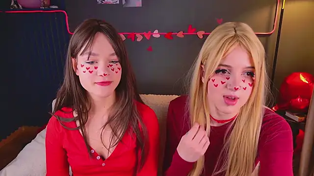 luna son online show from 14, 2, 2026