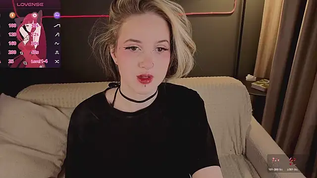 luna son online show from 13, 3, 2026