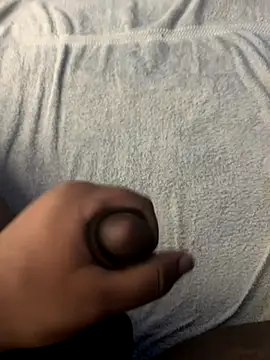 Snapshot of mamasfavtoy_ chatting on 14, 10, 2025 mamasfavtoy  online show from 14, 10, 2025