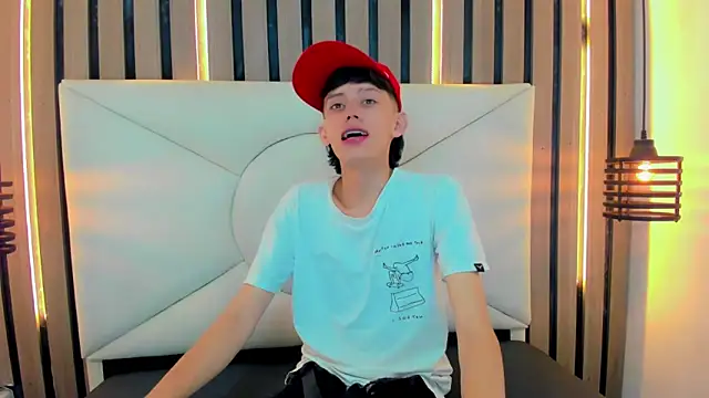 Snapshot of thaigo_twink38 chatting on 24, 4, 2026 thaigo twink38 online show from 24, 4, 2026