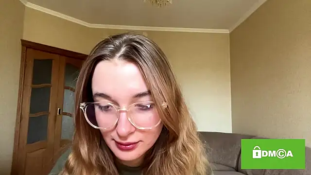 CoraJamerson online show from 3, 10, 2025