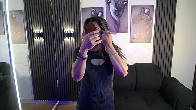 Snapshot of chloe__Jones_ chatting on 16, 1, 2026 chloe Jones online show from 16, 1, 2026